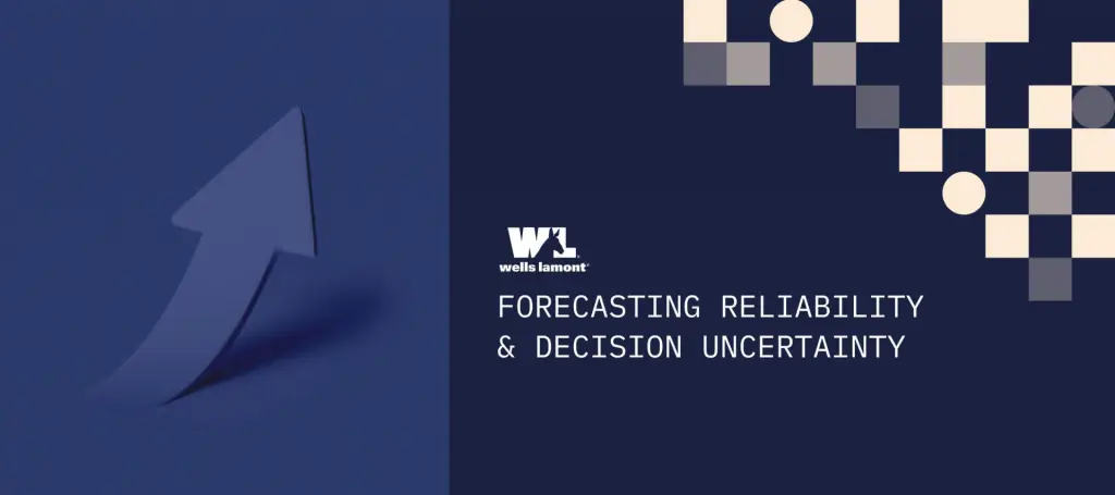 Manufacturing team using demand forecasting software for manufacturing and an inventory analytics platform to enable data-driven supply chain planning and improve operational decision-making